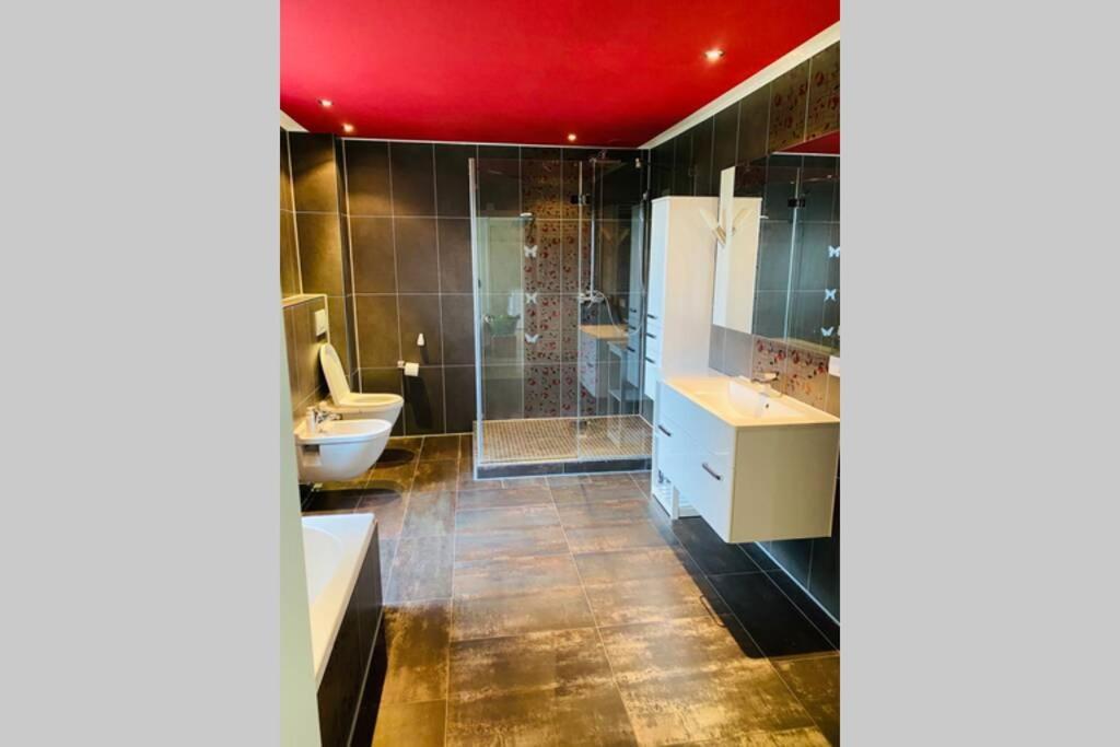 Grosses 4 Zimmer Apartment Naehe Messe 汉诺威 外观 照片